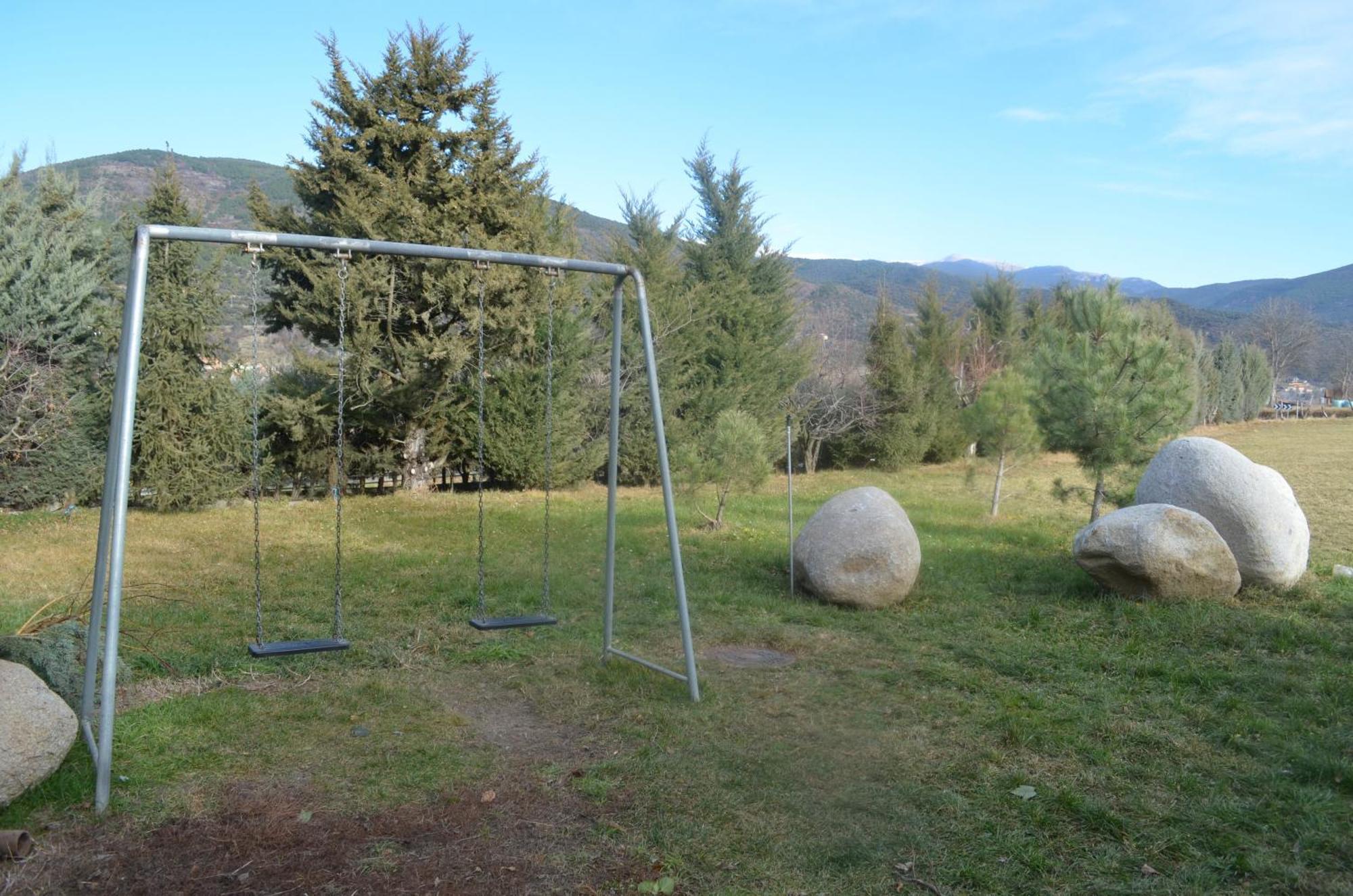 Casa Rural La Vall Del Cadi Σέου δ' Ουρζέλ Εξωτερικό φωτογραφία