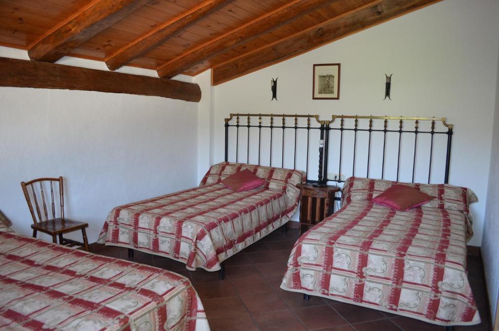 Casa Rural La Vall Del Cadi Σέου δ' Ουρζέλ Δωμάτιο φωτογραφία